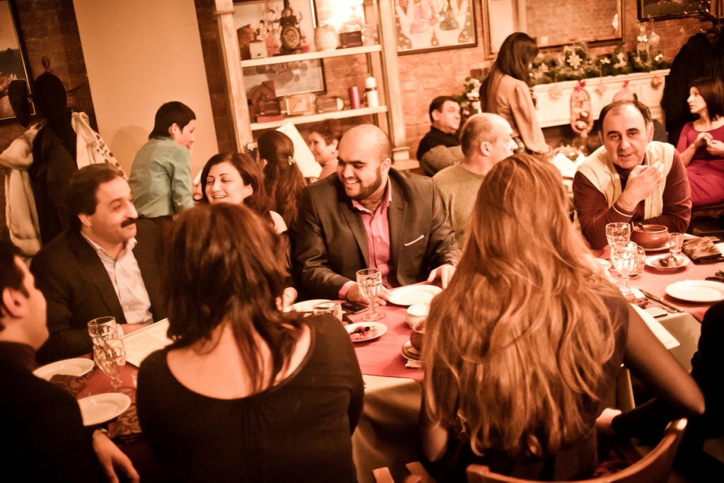 Вечер памяти Арно Бабаджаняна в ресторане домашней кавказской кухни «Gayane’s» - фотография № 3