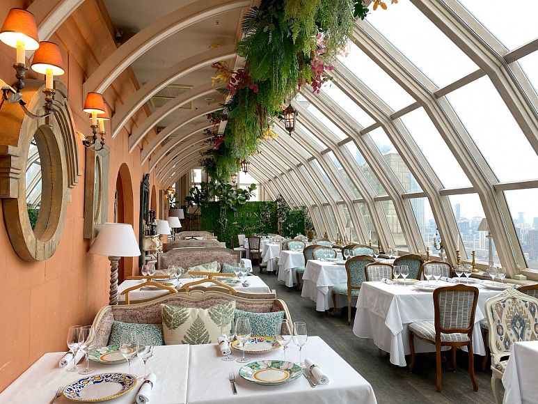 бранч в панорамном ресторане Buono видовой ресторан Боно