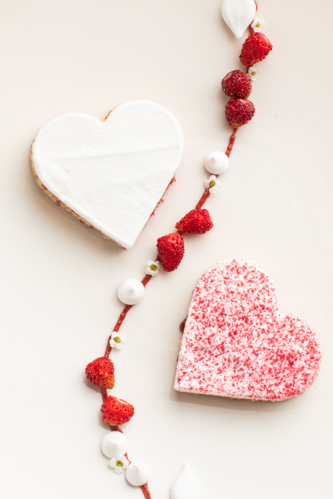 «Что такое любовь?» — романтичный сет в Onest - фотография № 1