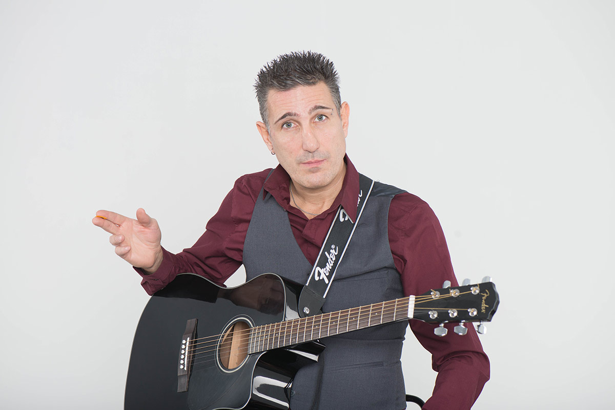 Альберто Лукаделло - фотография № 1