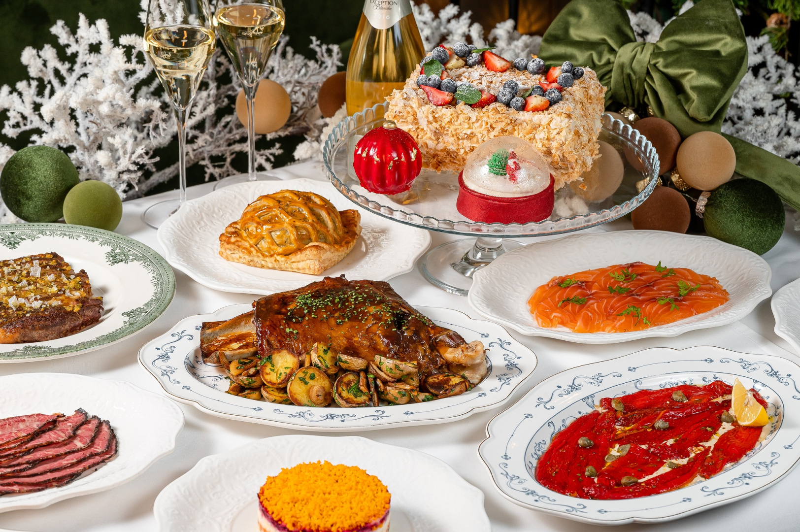 Снежный шар на сладкое - фотография № 1