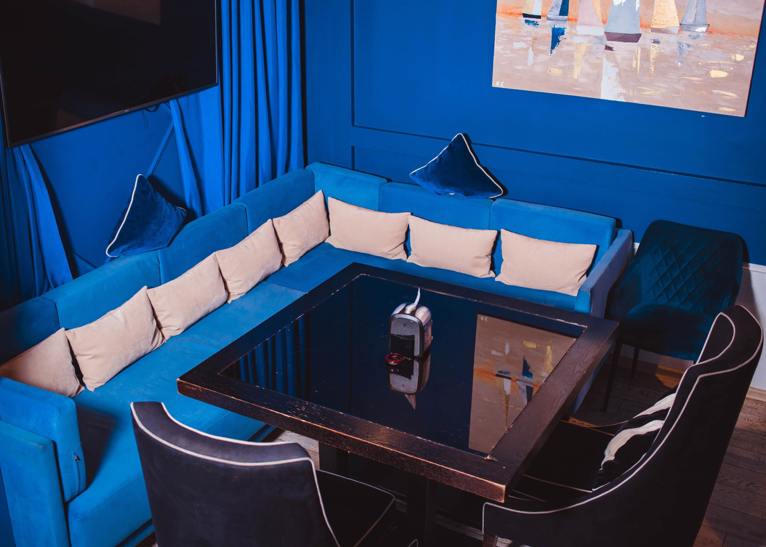 Руки ВВерх! Бар