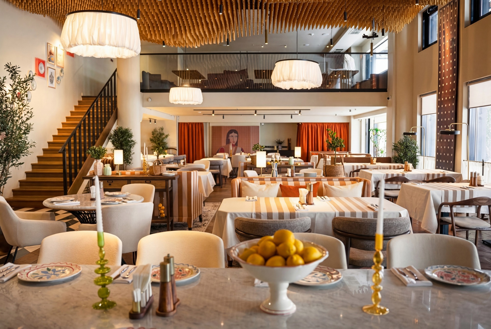 Новый ресторан «Мэдисон бистро» для мероприятий до 120 персон - фотография № 1