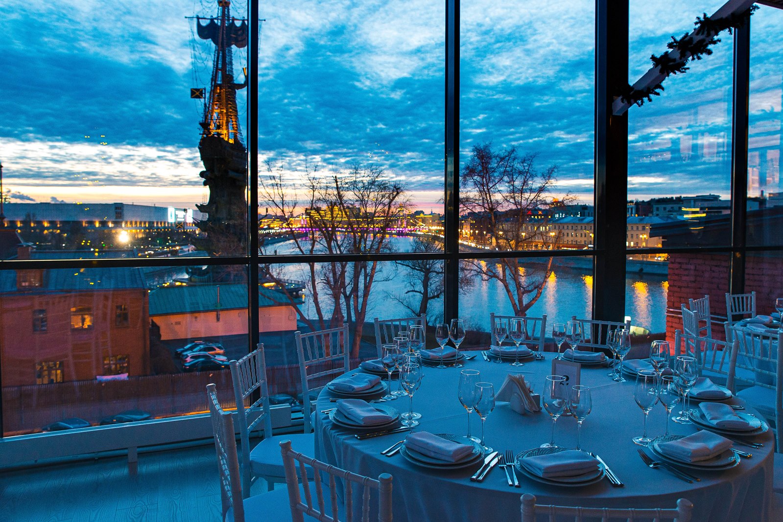 КРЫМ terrace Moscow