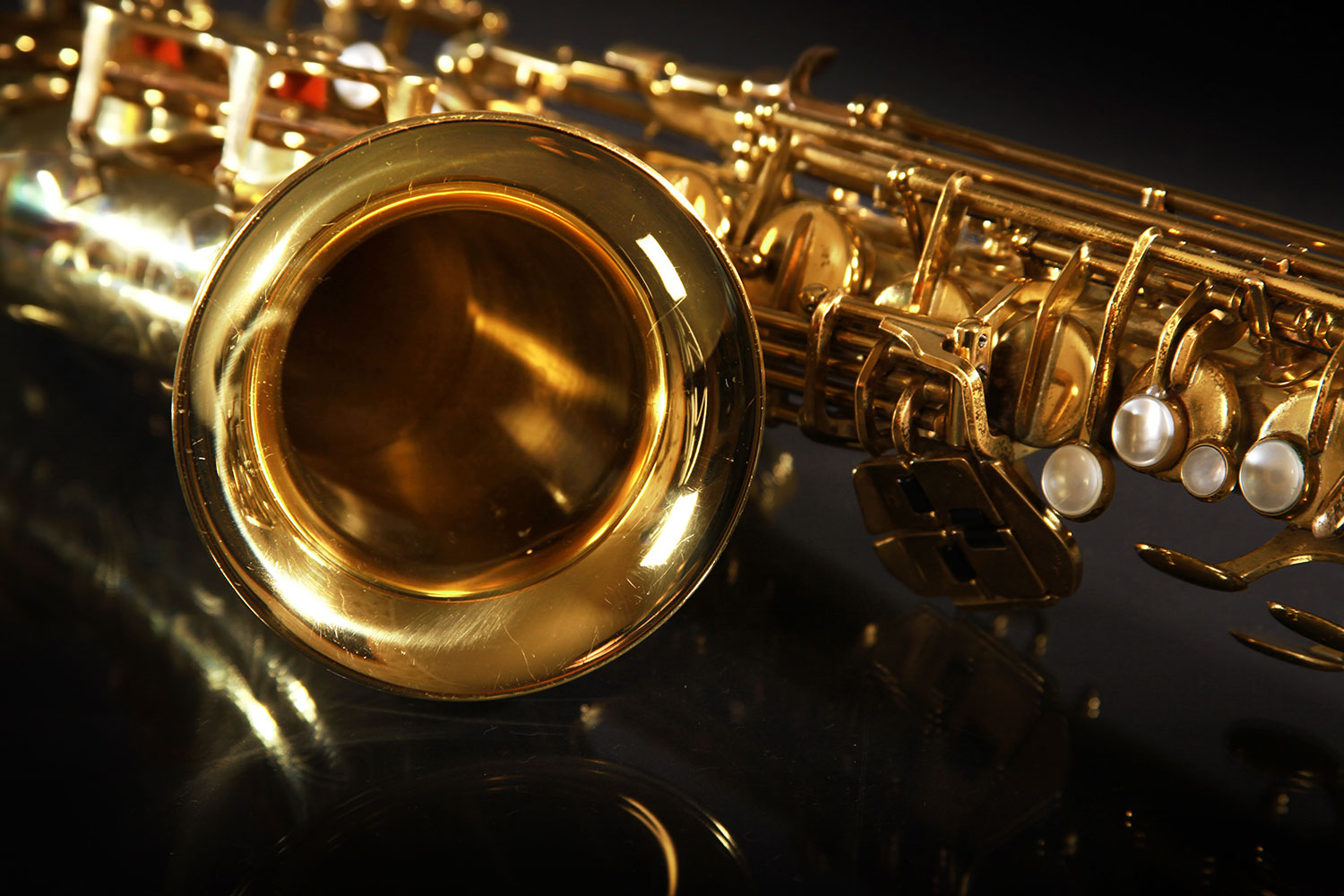 Современные джазовые мелодии. Александр Старцев (саксофон) - фотография № 1