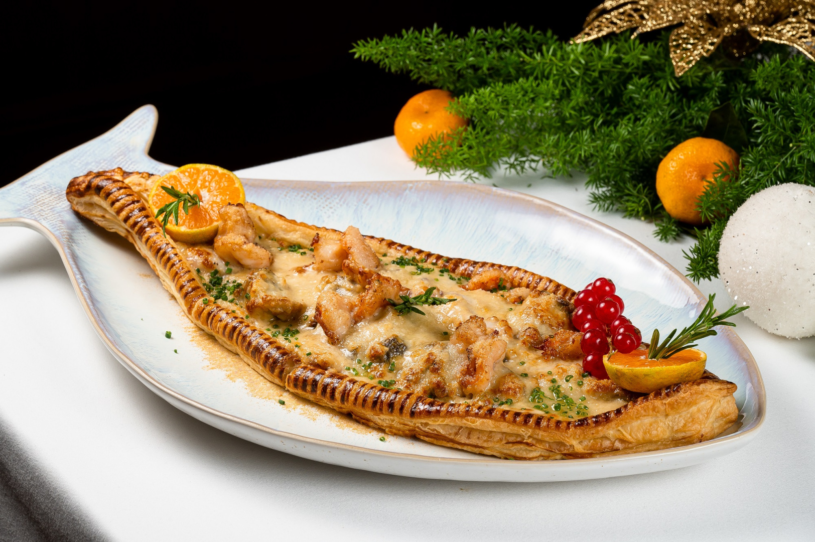 Новый год на борту: праздничное меню в ресторане-яхте «Чайка» - фотография № 6