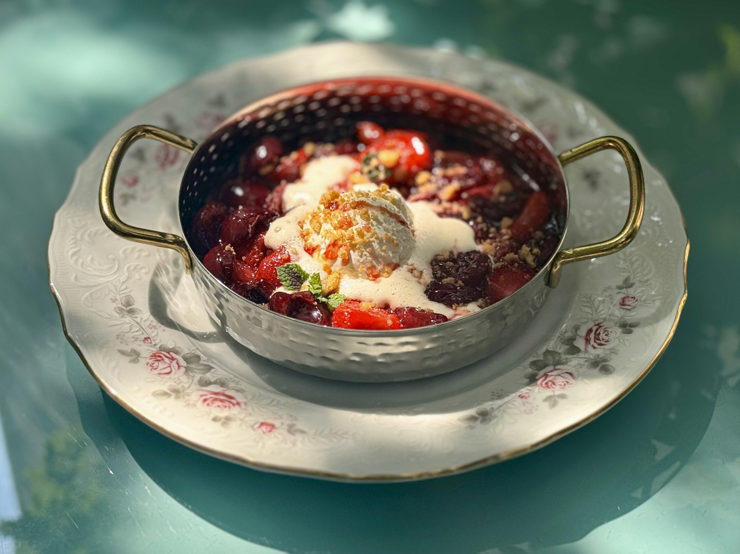 Фламбе-шоу в Geraldine: игры с огнем и вкусом - фотография № 2