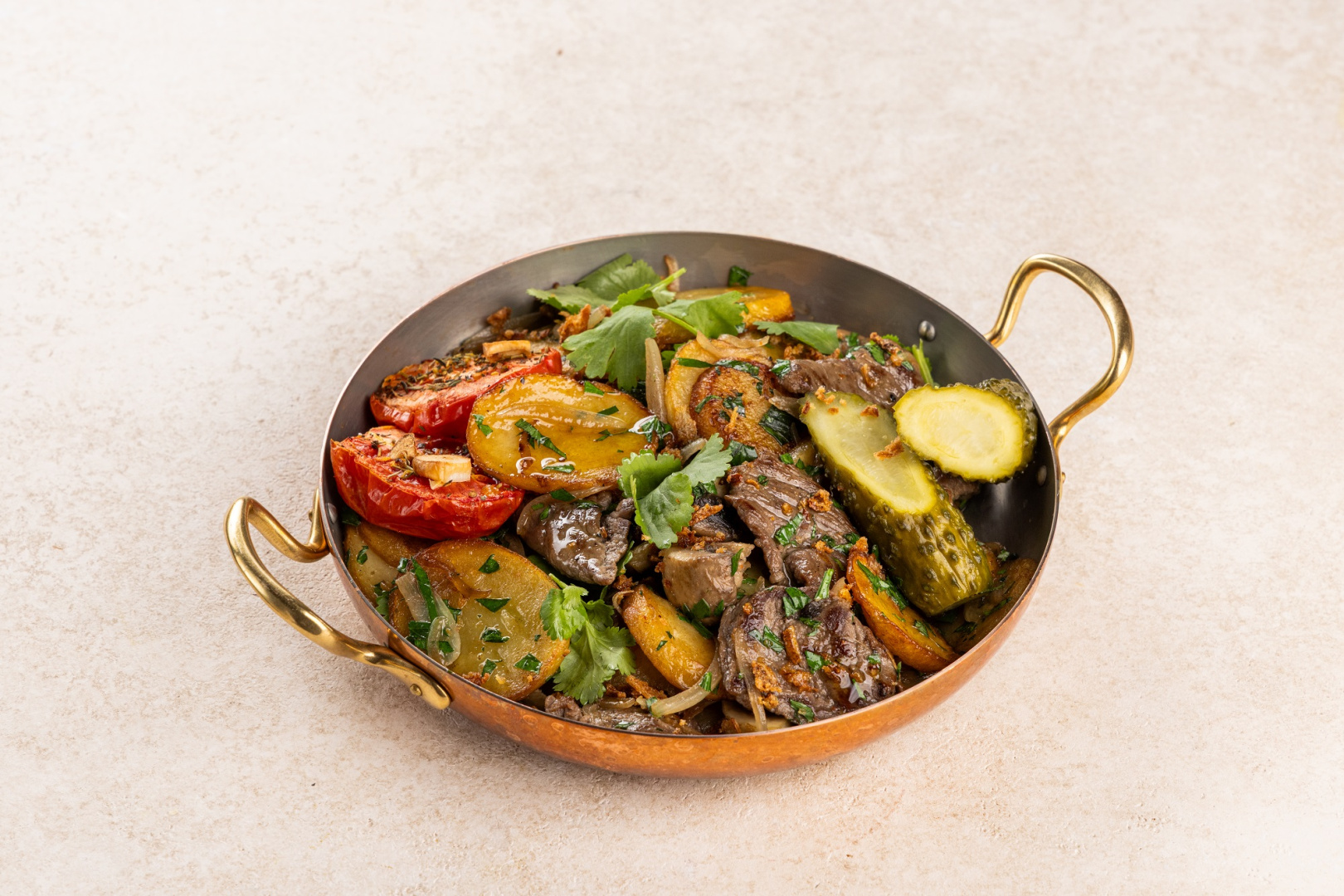 Новый ресторан «Оsh by Урюк» — проект, объединивший Дубай и столицу - фотография № 12