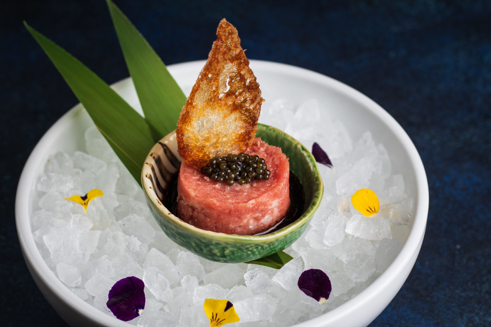 Японский ужин и гастрономическое шоу разделки тунца Bluefin - фотография № 3