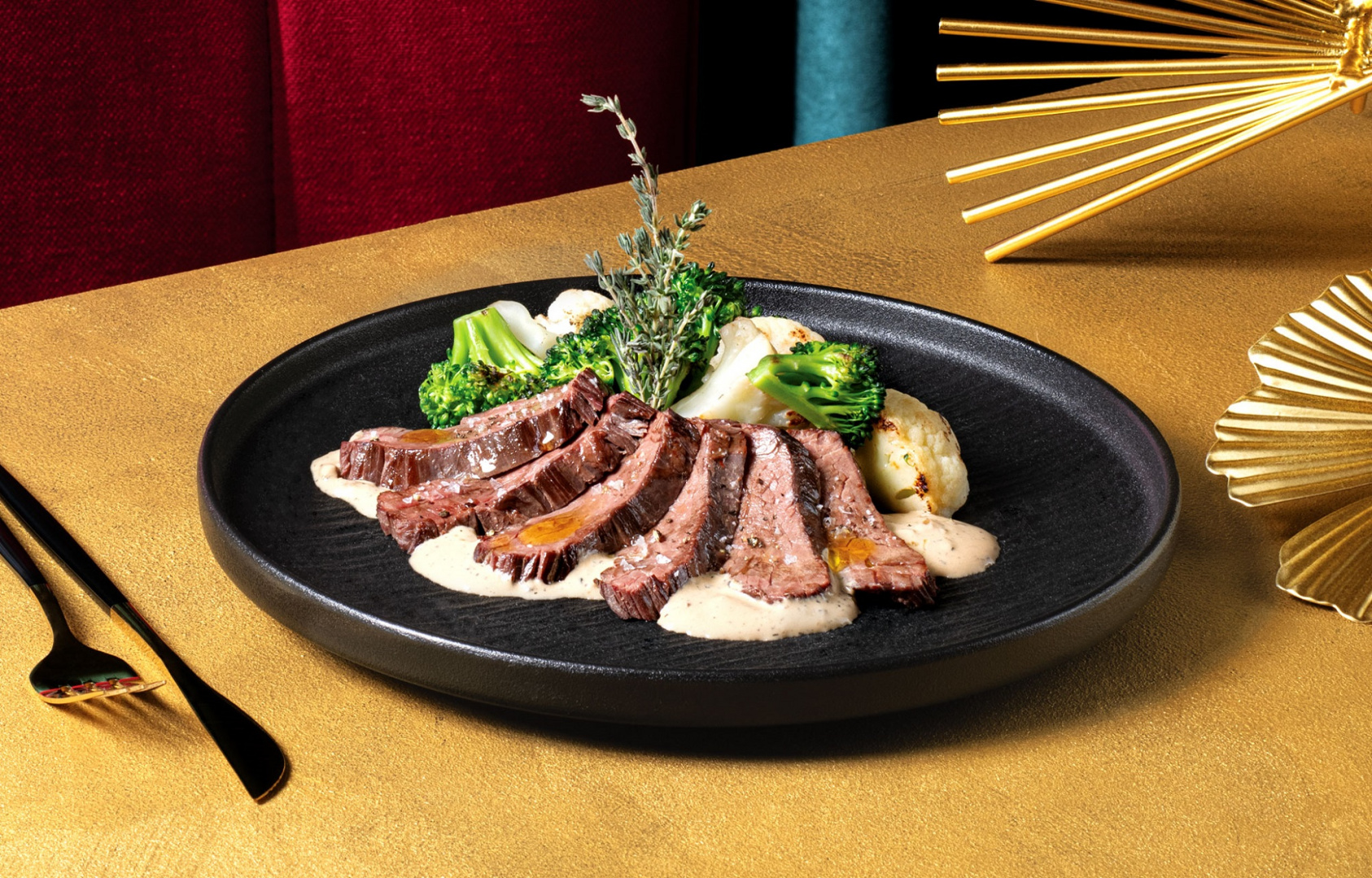 Излюбленная классика и актуальные тренды японской кухни: «Якитория» запускает новое меню - фотография № 7