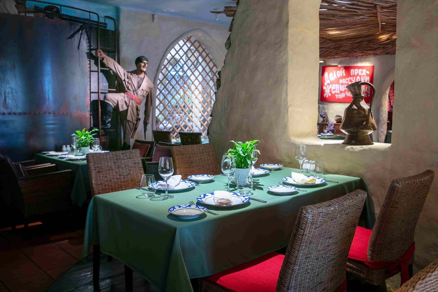 «Белое солнце пустыни» отмечает день рождения - фотография № 2