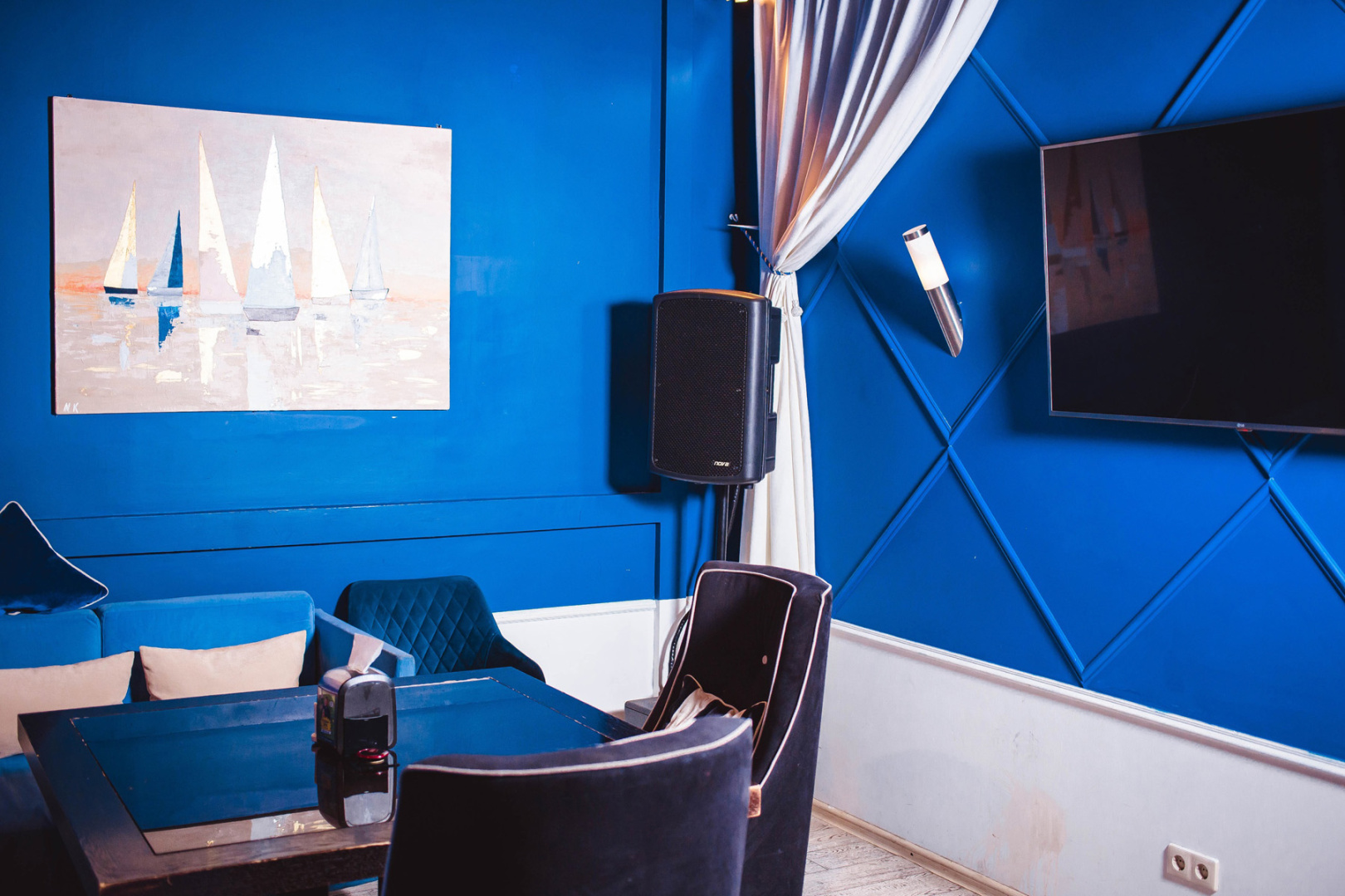 Руки ВВерх! Бар