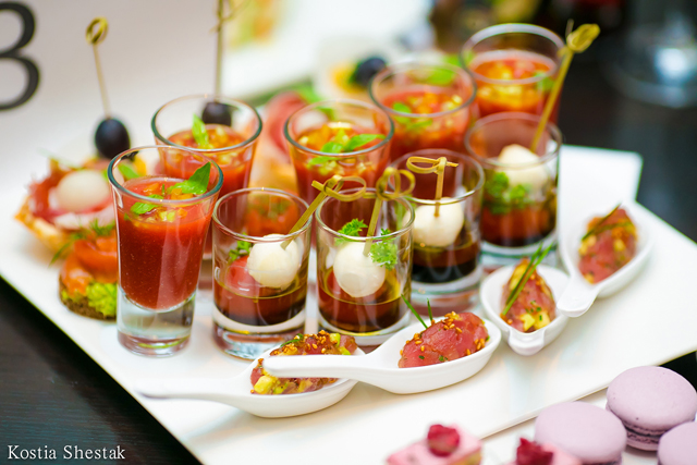 Open Kitchen в ресторане TATLER club: банкиры-гурманы стали кулинарами!