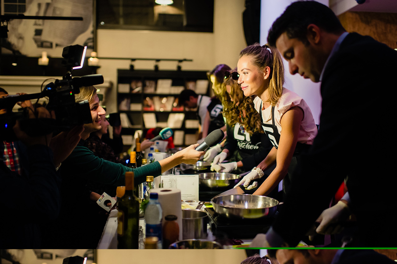 Open Kitchen в ресторане TATLER club: банкиры-гурманы стали кулинарами!