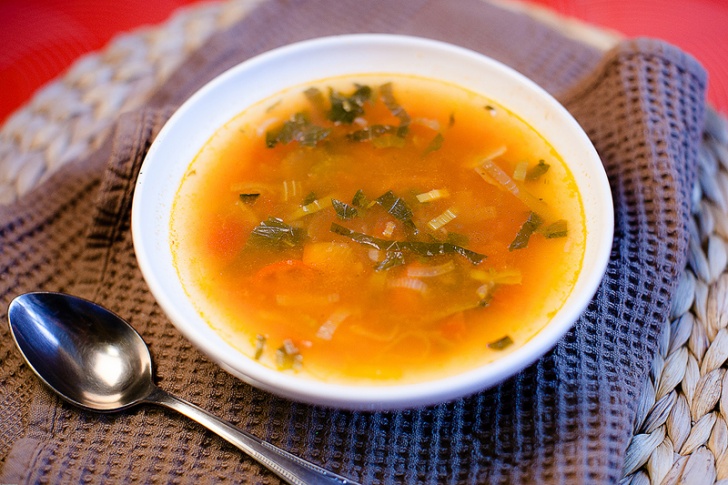 Томатно-овощной суп домашний - фотография № 15