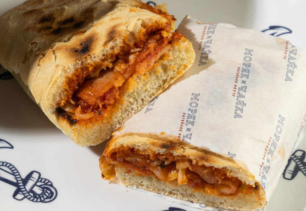 Моряк и Чайка на Кузнецком фото меню 2