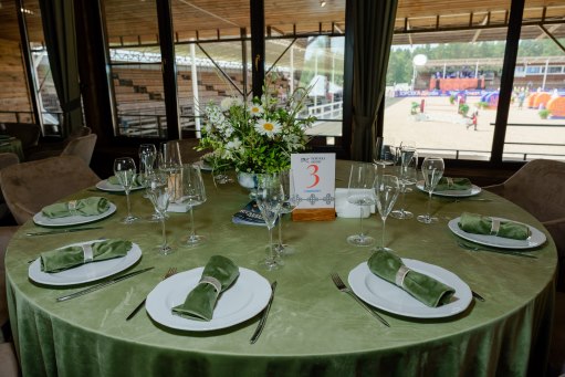 Хорсека рестаурант / Horseka restaurant - предложения вино по бокалам