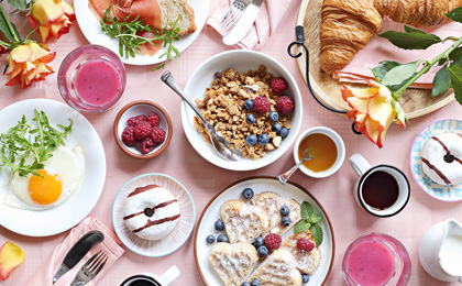 Завтраки в ресторане Chelsea GastroPub / Челси Гастропаб