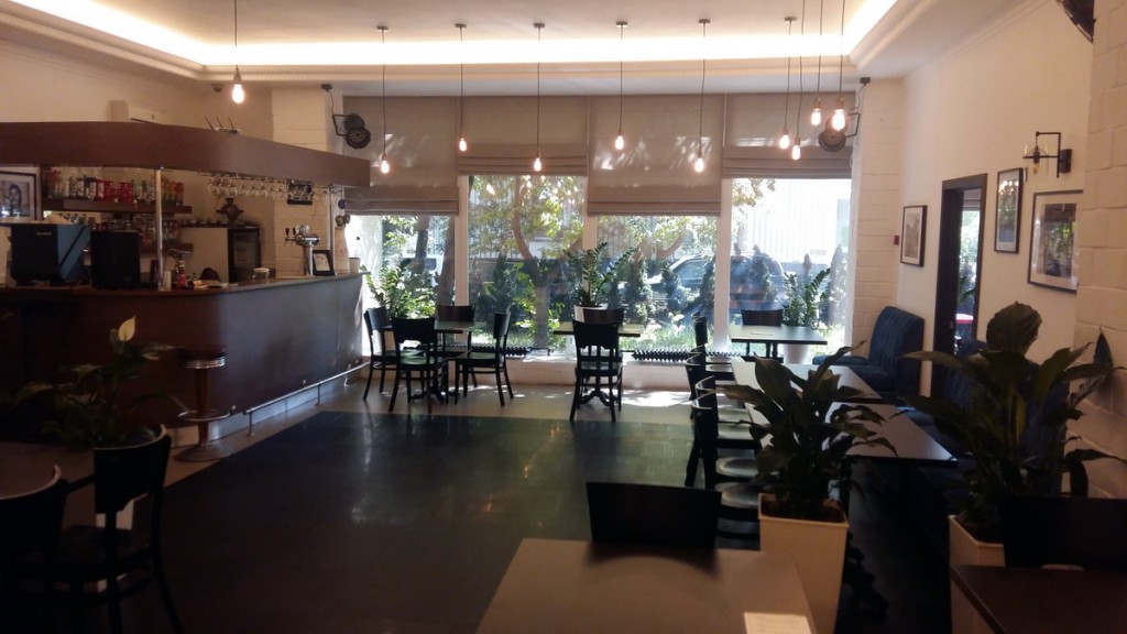 La cafe grill and pizza / Ля кафе гриль и пицца (закрыт) - фотография № 5