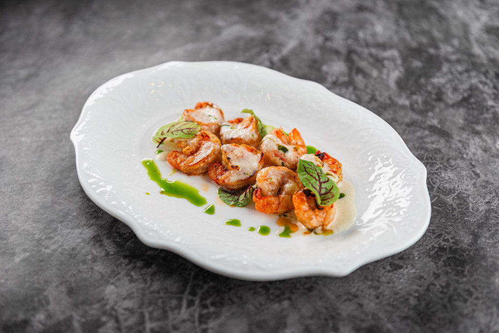 Креветки в чесночном соусе