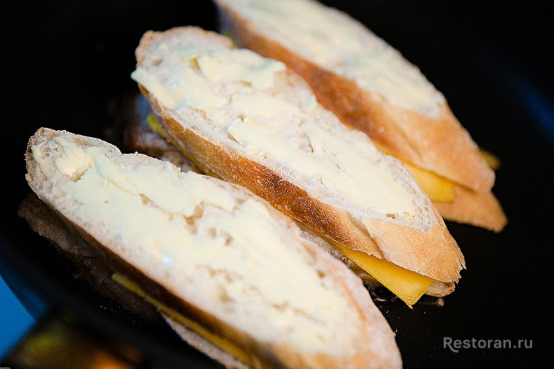 Горячий бутерброд с сыром - фотография № 5