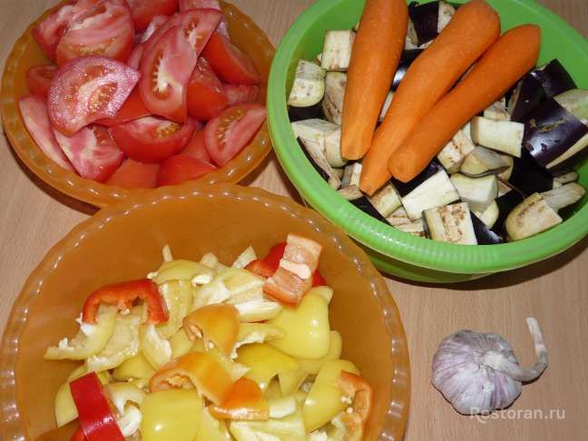 Баклажановый салат «Овощное безумие» - фотография № 2