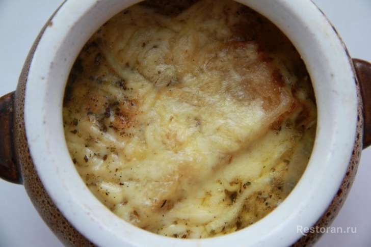 Суп  с запеченной сырной корочкой - фотография № 8