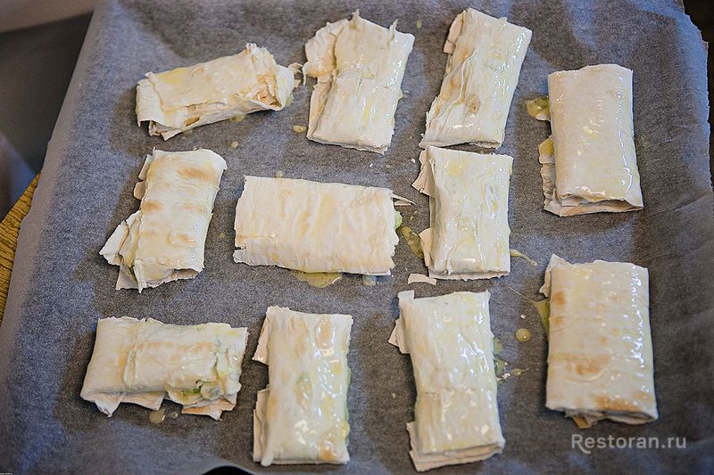 Пирожки из лаваша с сулугуни - фотография № 10