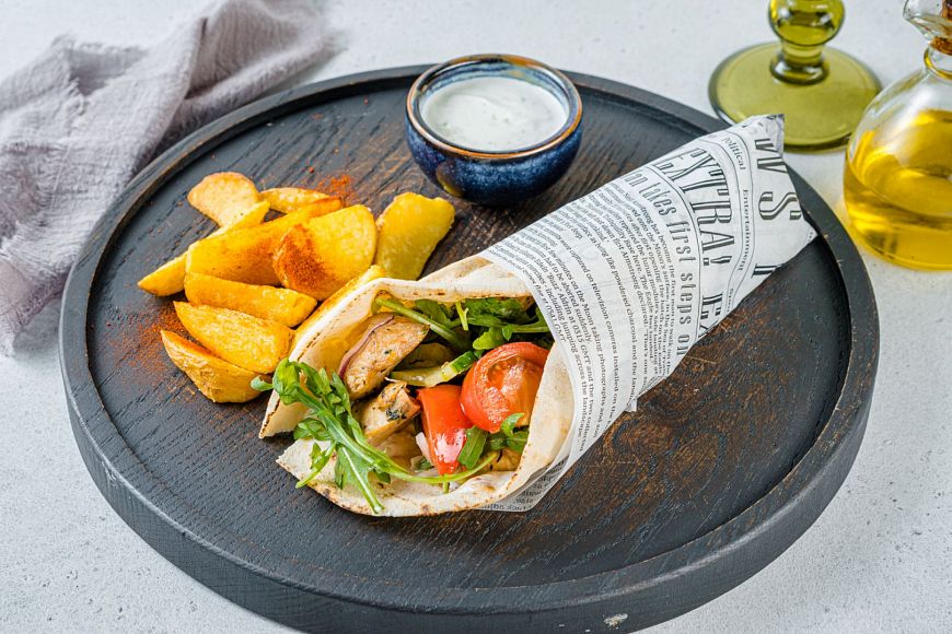 летняя терраса ресторана Plaza Garden Café