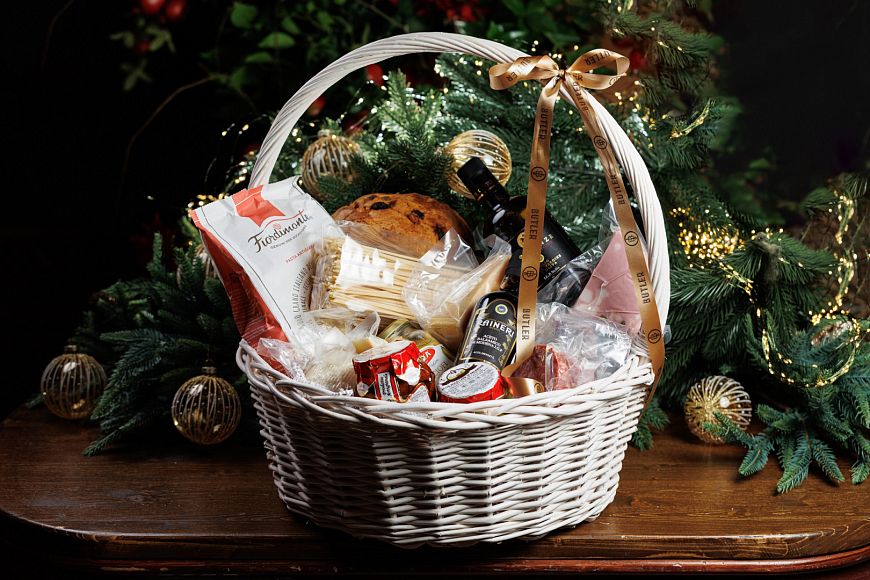 Праздничные корзины и панеттоне от шефа Butler