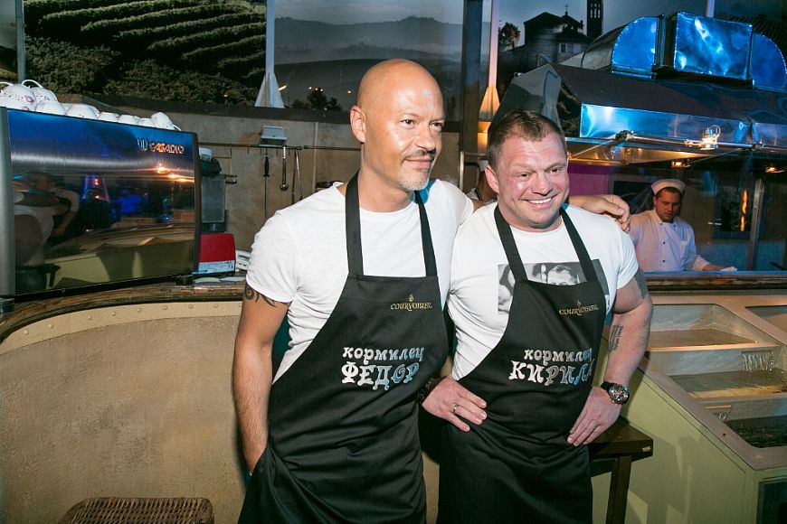 Гусев и Бондарчук лично готовили для гостей ресторана Bistrot