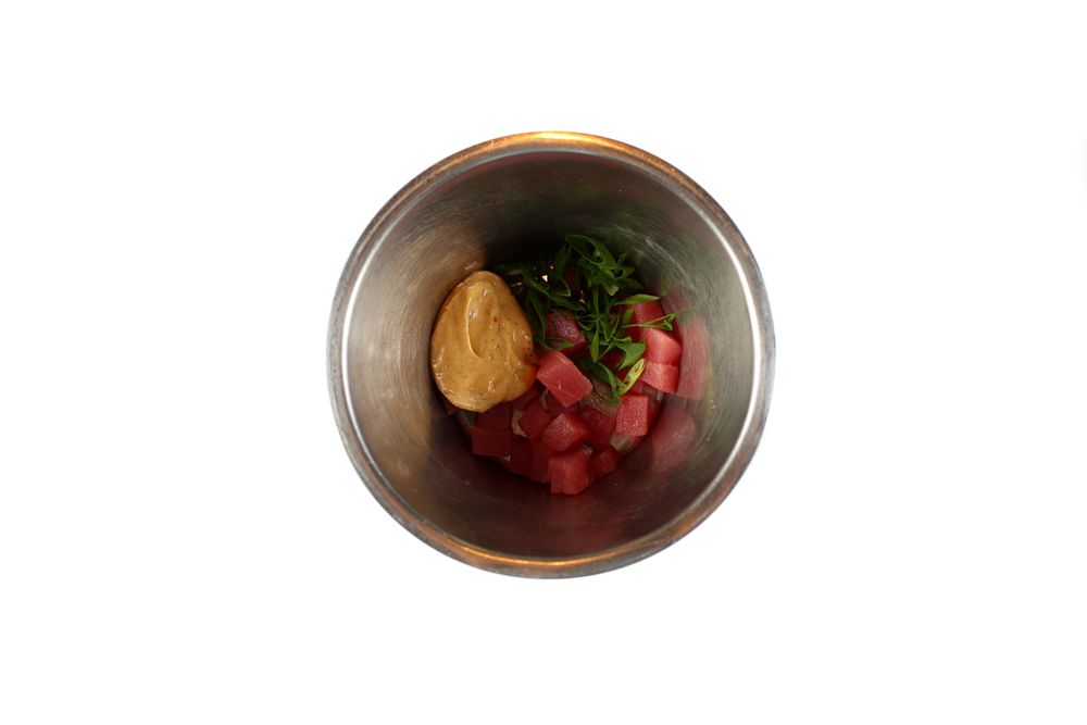 Тунец с острым соусом и рисом от шеф-повара ресторана «Никуда не едем» - фотография № 2