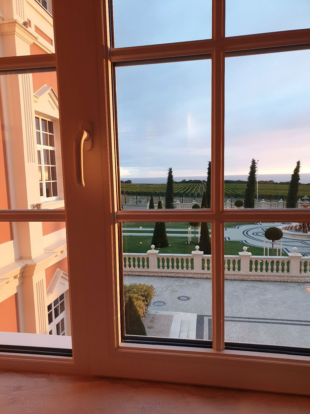 Топ-50 лучших винных хозяйств России 2026 по версии 50 Best Tastes of Russia («50 лучших вкусов России») - фотография № 4