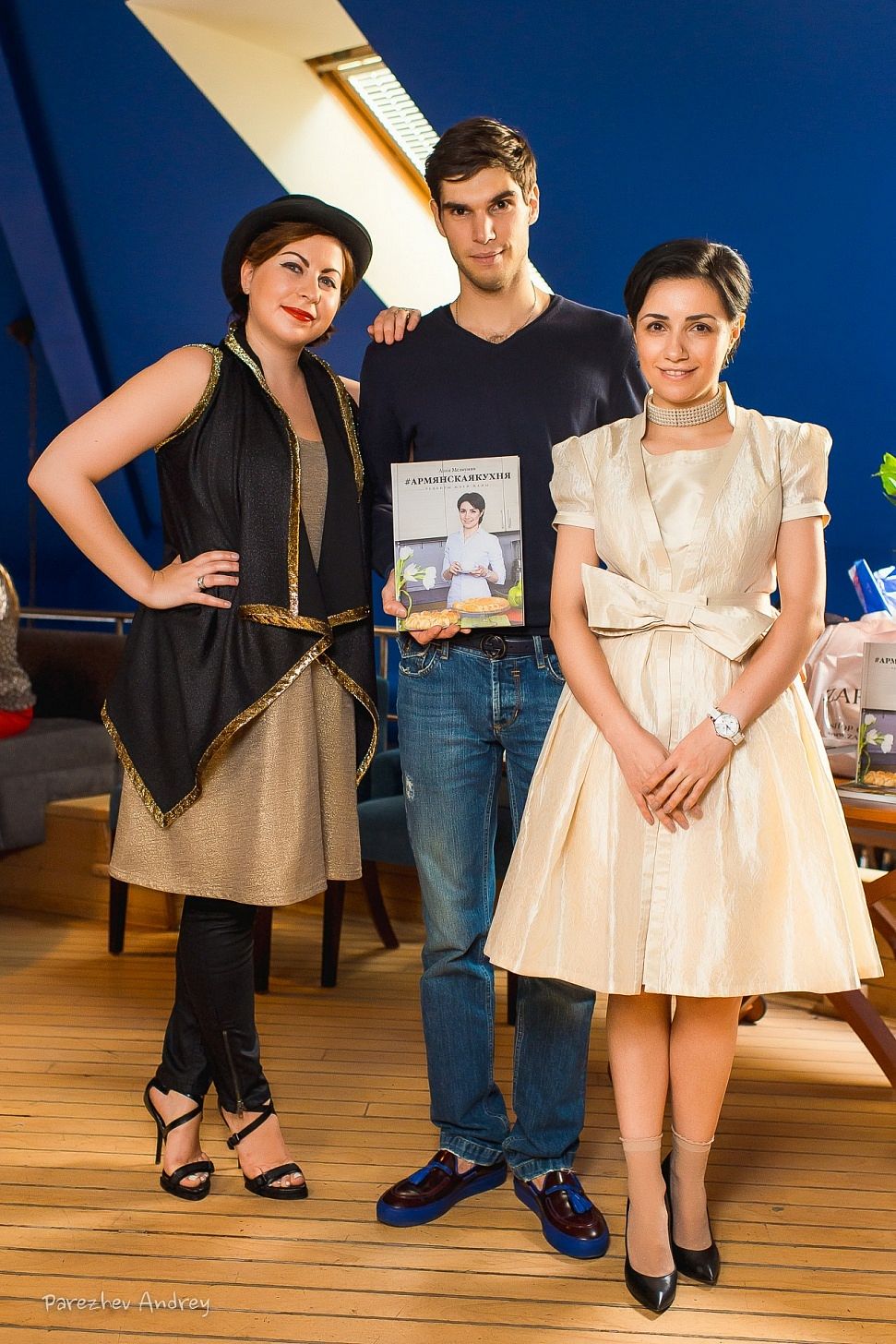 Презентация книги рецептов в ресторане Discovery Club - фотография № 2