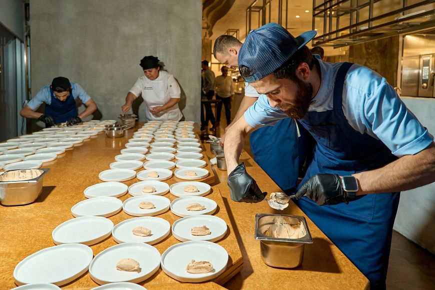 RUSKI География России 354 Restaurant Group by Vasilchuki Гастрономическая карта России Комитет по туризму города Москвы видовой ресторан панорамный ресторан Москва-Сити блюда русской кухни