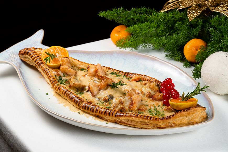 Новый год на борту: праздничное меню в ресторане-яхте «Чайка»