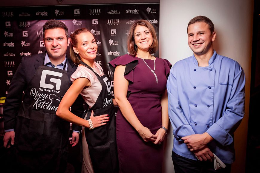 Open Kitchen в ресторане TATLER club: банкиры-гурманы стали кулинарами!