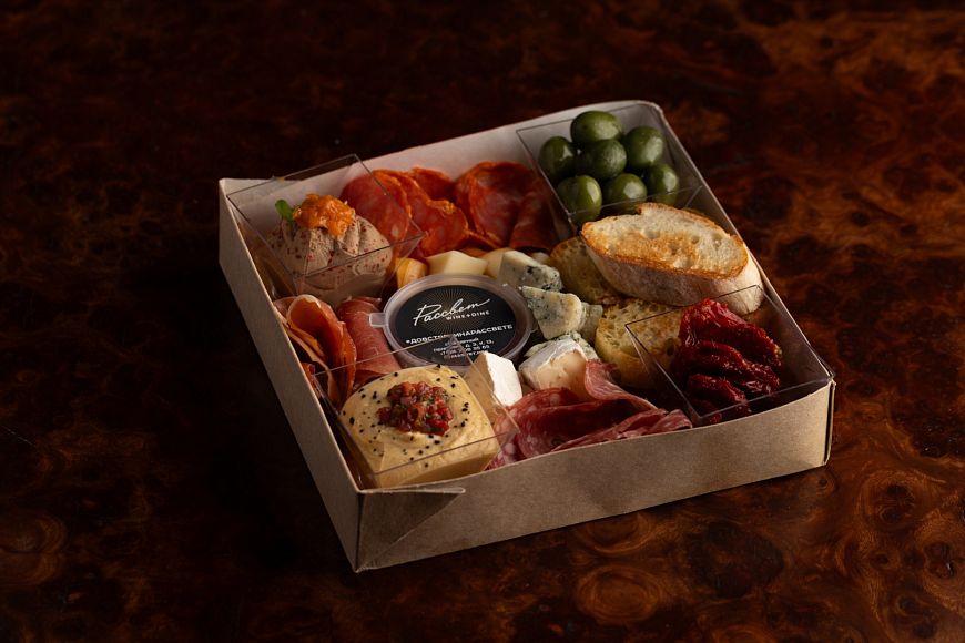 Подарочные боксы от бара «Рассвет»