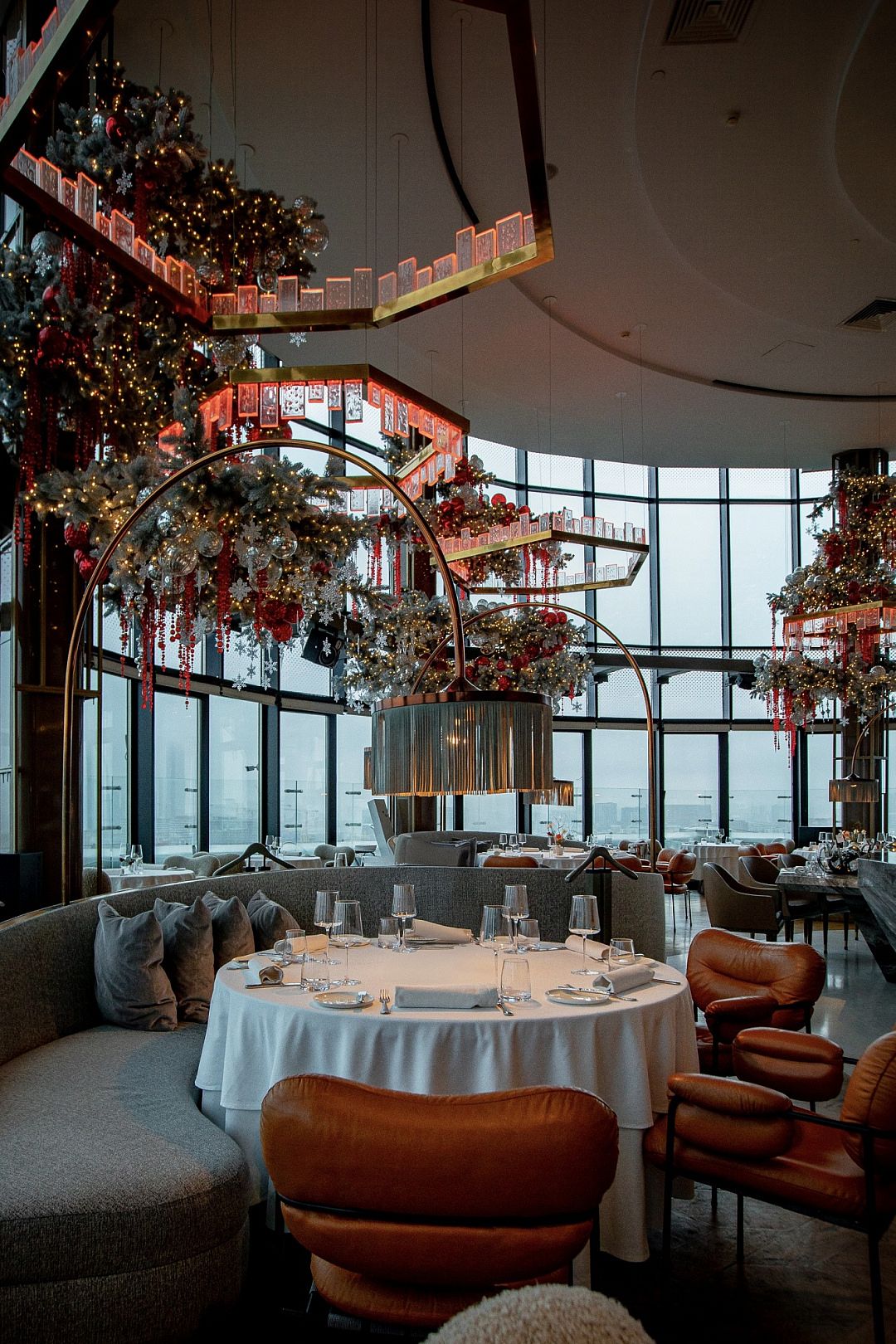 Праздничное меню в ресторане «Сахалин» - фотография № 1