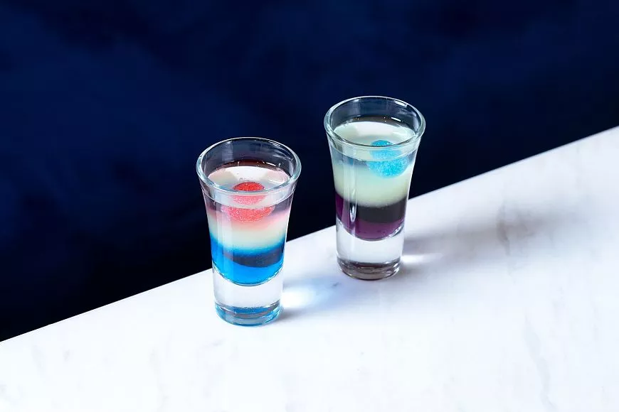 новые молекулярные коктейли в Atlantica Seafood