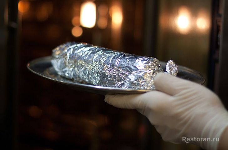 Лопатка ягненка с капоннатой из баклажанов и мясным соусом из ресторана «Светлый» - фотография № 11