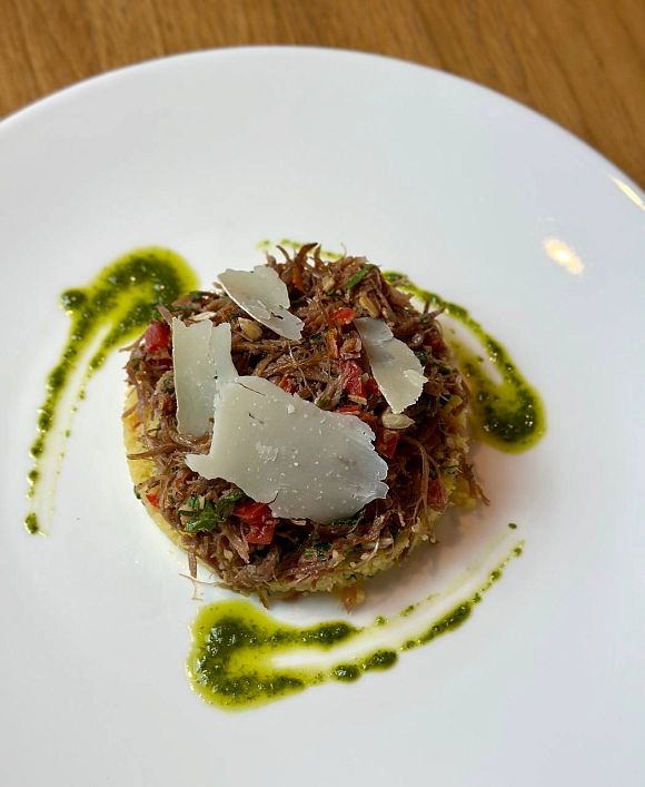 Пасхальные блюда в ресторане «Ле Карре»