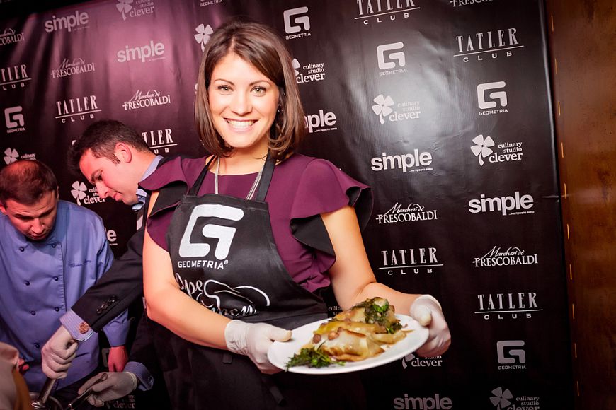 Open Kitchen в ресторане TATLER club: банкиры-гурманы стали кулинарами!