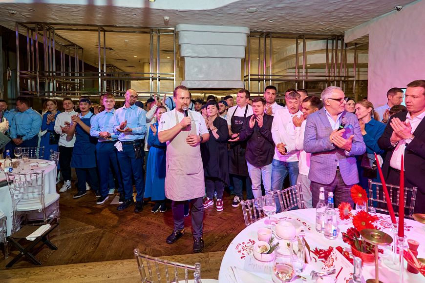 RUSKI География России 354 Restaurant Group by Vasilchuki Гастрономическая карта России Комитет по туризму города Москвы видовой ресторан панорамный ресторан Москва-Сити блюда русской кухни