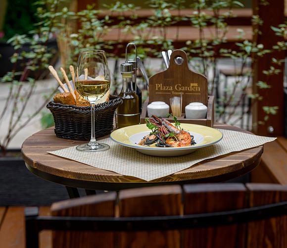 Фото Терраса Плаза Гарден Кафе / Terrace Plaza Garden Cafe