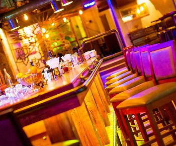 Stay True Bar / Стей Тру Бар (закрыт)