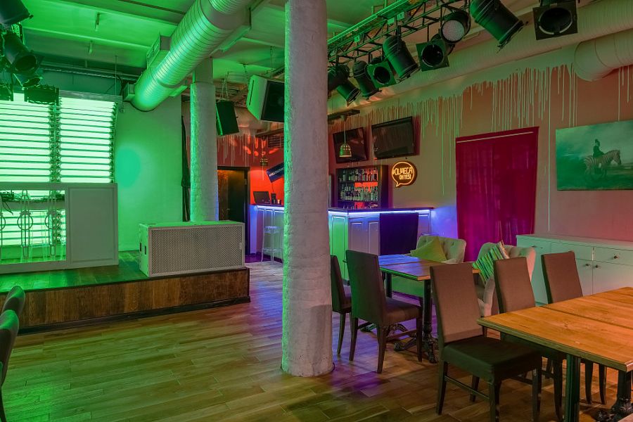 MONICA BELLUCCI bar&karaoke&lounge / Моника Беллуччи (закрыт) - фотография № 2