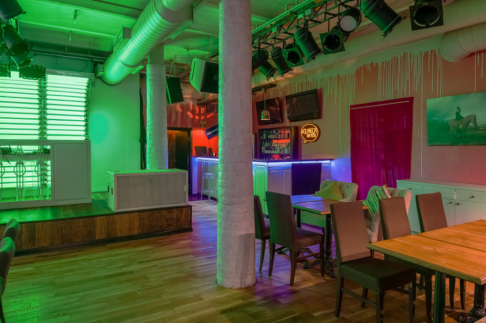 MONICA BELLUCCI bar&karaoke&lounge / Моника Беллуччи (закрыт) - фотография № 2 (фото предоставлено заведением)