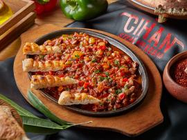 Ягненок cоте от шеф-повара ресторана Cihan Turkish Steak and Kebab