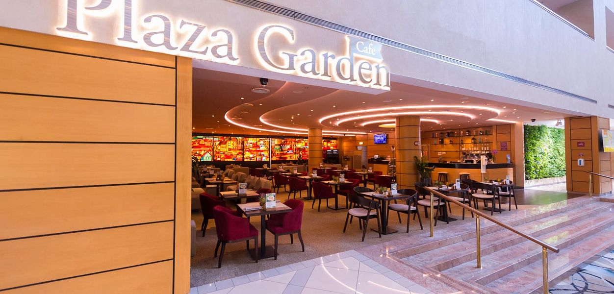 Plaza Garden Cafe - фотография № 1